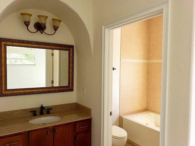 Photo - 1005 Coronado Ct