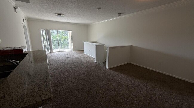 Photo - 5800 W Sample Rd Unidad 307