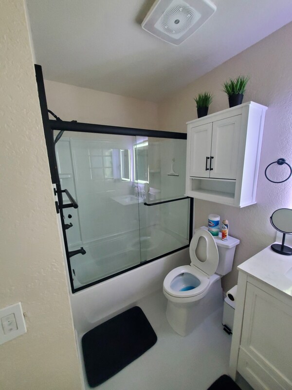 Photo - 22956 Scribner Dr