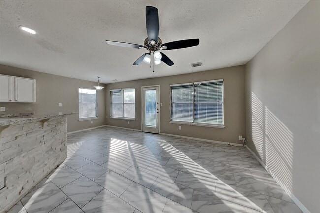 Photo - 5419 Roserock Ln