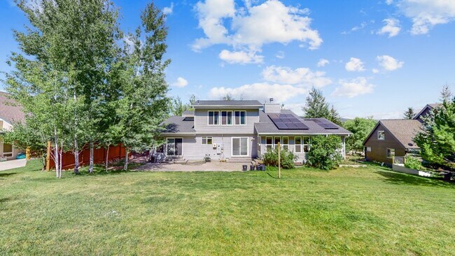 Photo - 8735 Silver Spur Rd