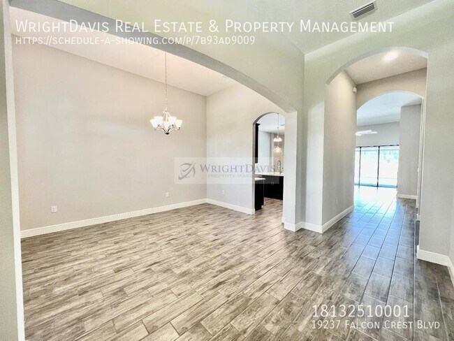 Photo - 19237 Falcon Crest Blvd