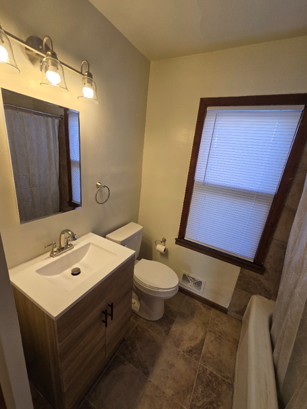 Photo - 4316 N 73rd St