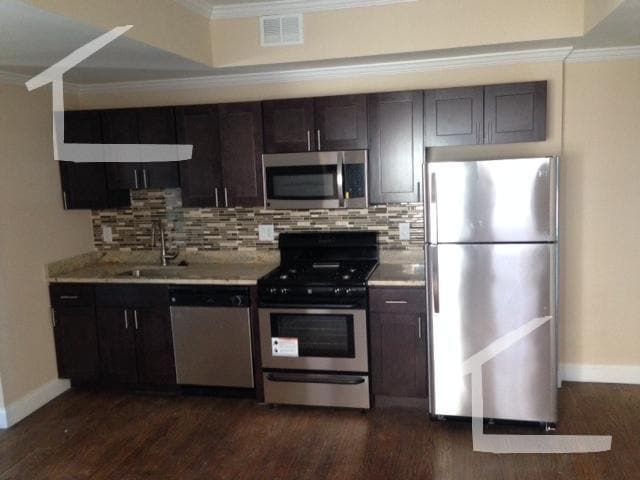 Photo - 92 Bragdon St Unit 1