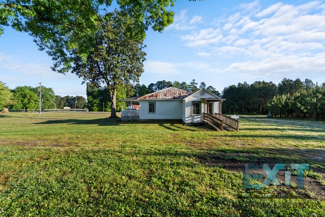 Photo - Freshly Renovated 2 Bedroom Rental in Warren County