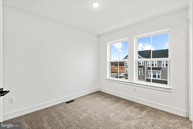 Photo - 9407 Pacific Elm St