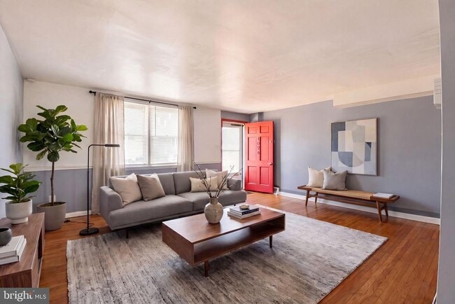 Photo - 4026 Gideon Rd