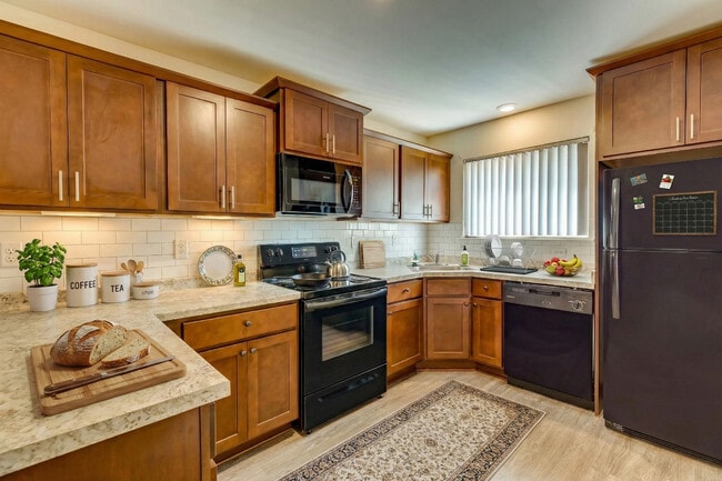Capitol Villa Apartments