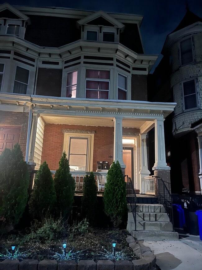 Photo - 1925 N 2nd St Apartamentos Unidad A