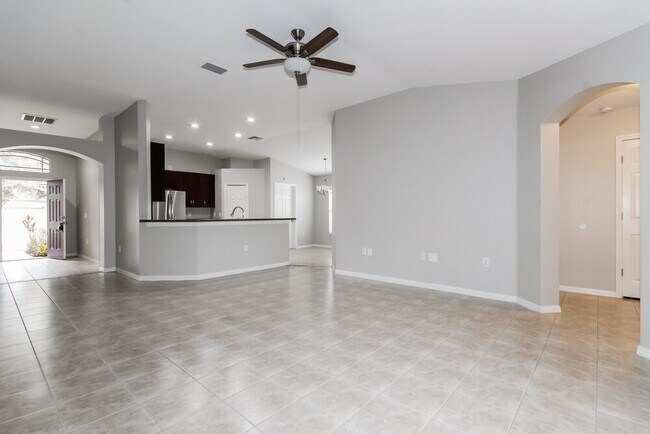 Photo - 423 Fern Gulley Dr