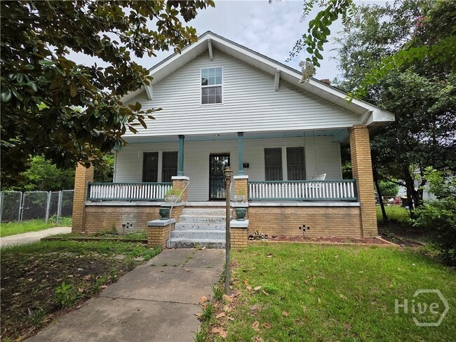 Building Photo - 105 Forrest Ave Rental