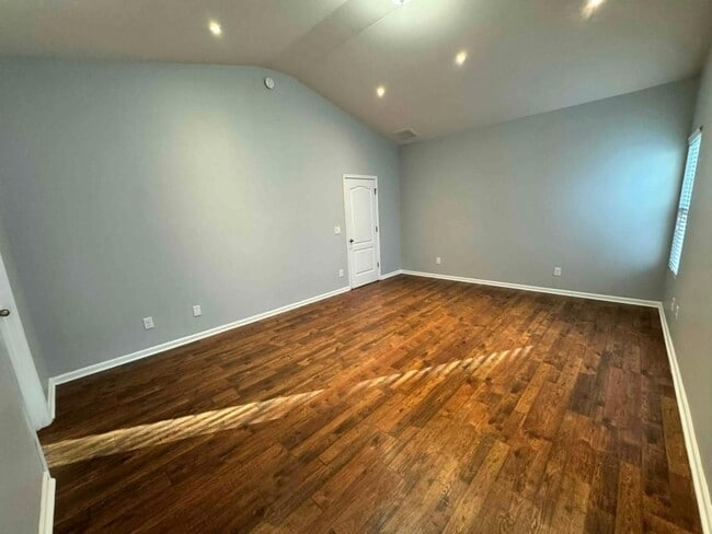 Photo - 1136 Doby Springs Dr