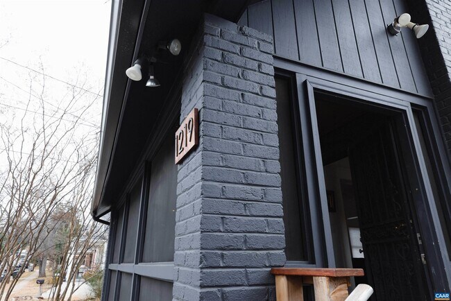 Photo - 1219 Gordon Ave