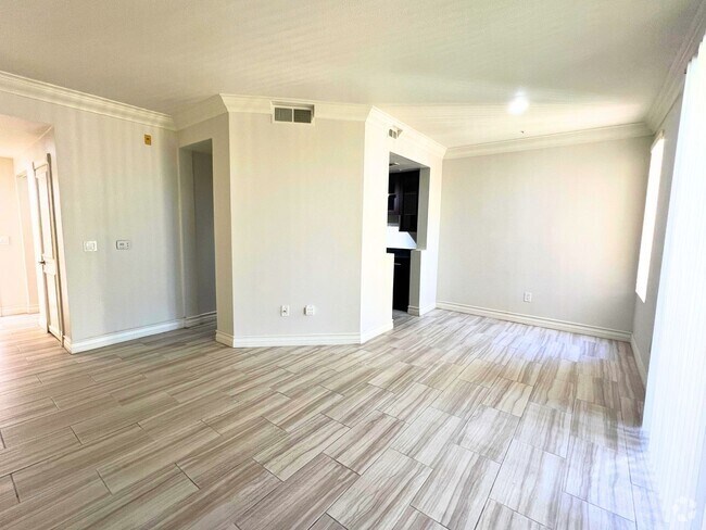 Building Photo - Meridian - Unfurnished 1 Bed | 1 Bath Luxu... Unit 302 Rental