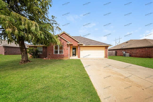 Building Photo - 484 Timber Ridge Rd Rental
