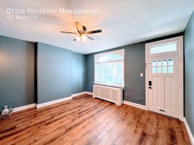 Photo - 437 Markle St
