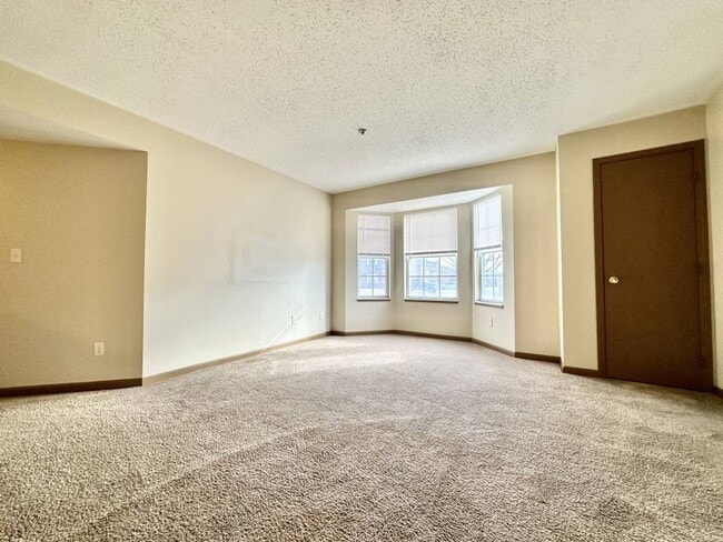 Photo - Briarwood II