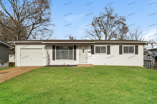 Building Photo - 1415 Boulder Dr