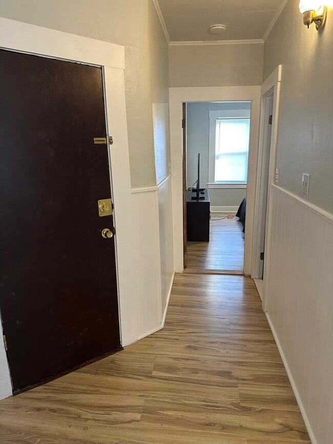 392 Shaw St Apartments New Bedford, MA