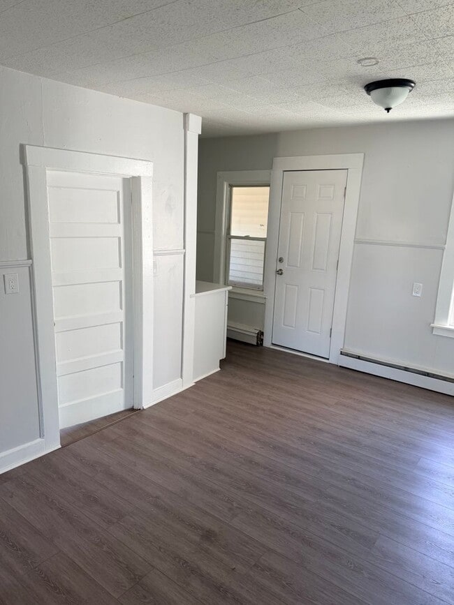 Photo - 221 Fairview St Unidad 3FL