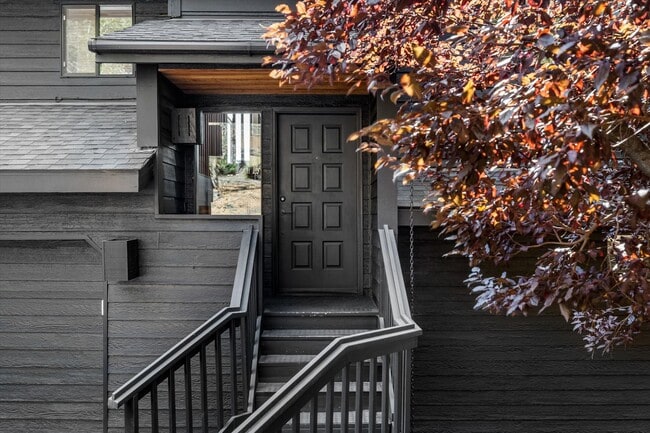 Photo - Westside Gem With Amazing Views