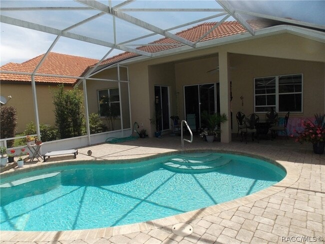 1281 W Diamond Shore Loop