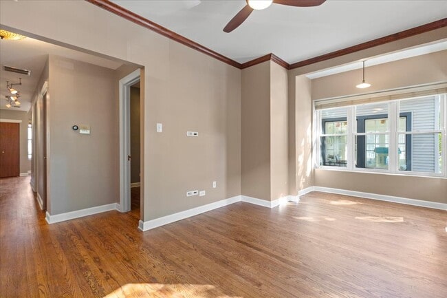 Photo - 1278 W Victoria St Unit 1E