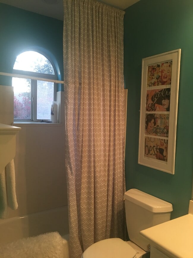 Photo - 1225 E Warner Rd