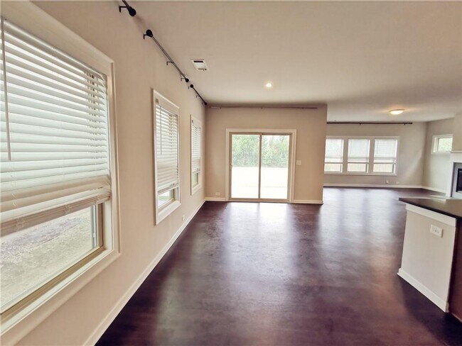 Photo - 3525 Morgan Rd