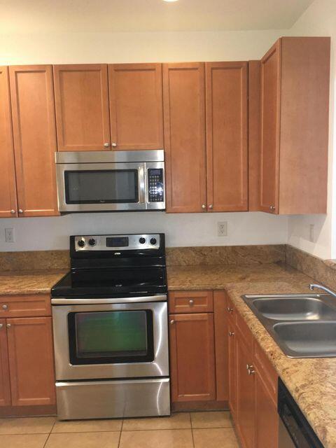 Photo - 398 Lake Monterey Cir