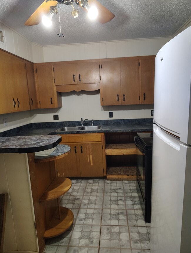 Photo - 214 E Hawthorne St Unit 214