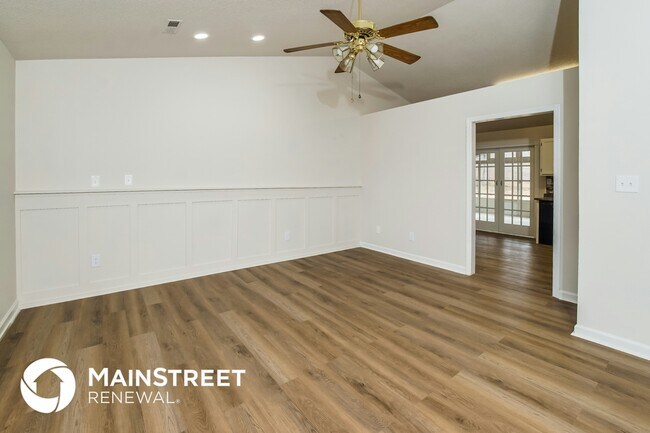 Photo - 7229 Sorrenta Rd