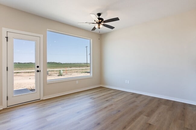 Photo - Cypress Glenn Tracy