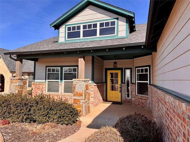 Photo - 8409 NW 133rd St