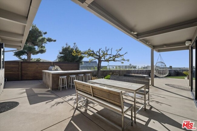 Photo - 18131 Kingsport Dr