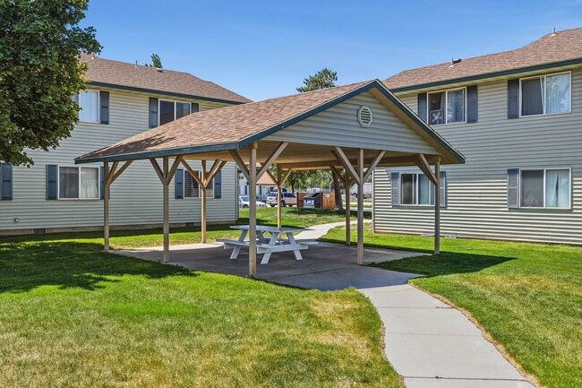 Photo - Twin Falls Gardens Apartments