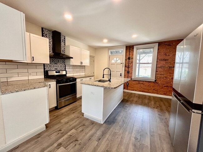 Photo - Charming 3 Bedroom Lancaster Home with Yard and Laundry Hookups!