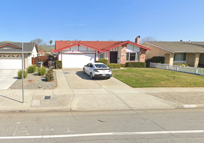 Photo - 1798 Morrill Ave Unit #2