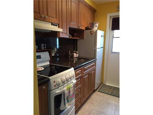 Photo - 315 Van Buren St Unit 203B