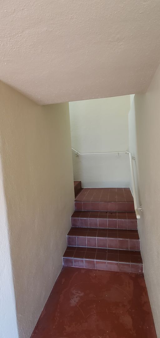 Photo - Beautifully Renovated Vintage  2 bedroom 2...