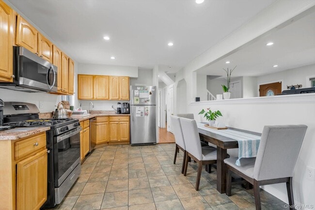Photo - 1055 Jefferson St