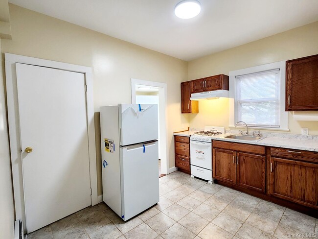 Photo - 148 N Pascack Rd Unit 4