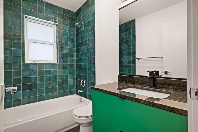 Photo - 25 Turner St Unit 3