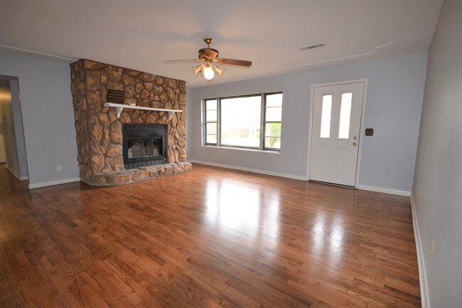 Photo - 2323 W Ora Dr