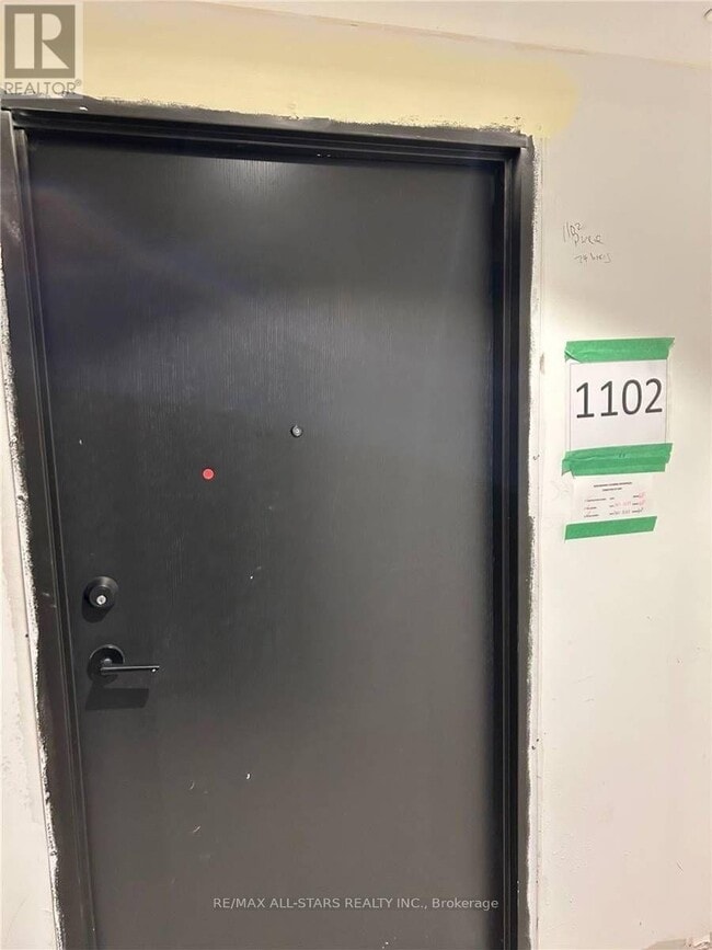 Photo - 1480 Bayly St Unit 1102