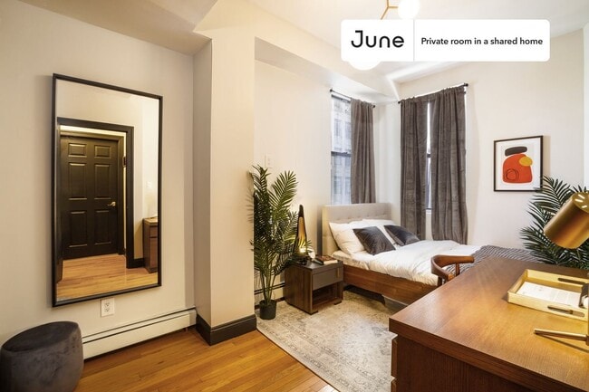 Private bedroom in 3 bed/1 bath Home - Private bedroom in 3 bed/1 bath Home
