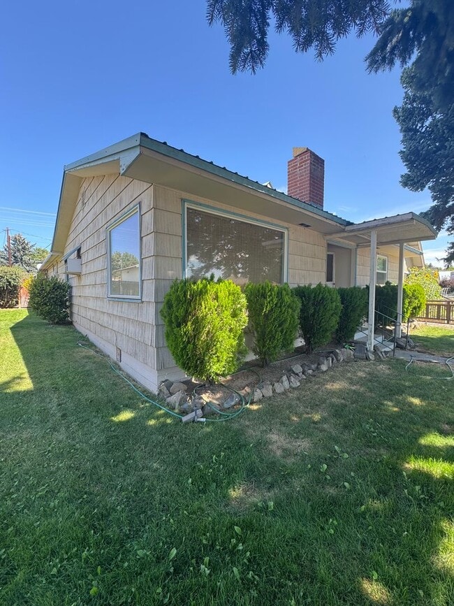 Photo - 505 W 10th Ave Unit 1