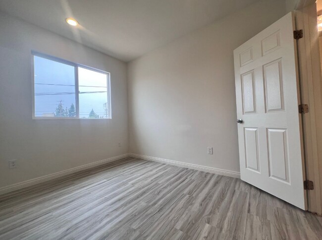 Photo - 6829 Simpson Ave North Hollywood, CA 91605 Unidad 3