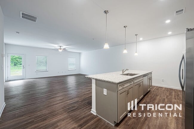 Photo - 118 Chapel Meadow Ln SW