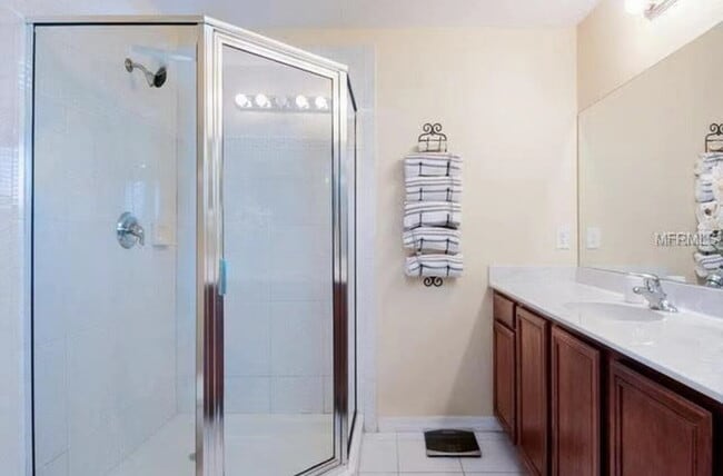 Photo - 2 Community Pools • 3-Bed Townhome • Gated Community • Modern Kitchen • Prime New Tampa Location